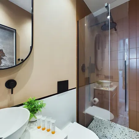 Center Hoza By Renters Апартаменты Варшава