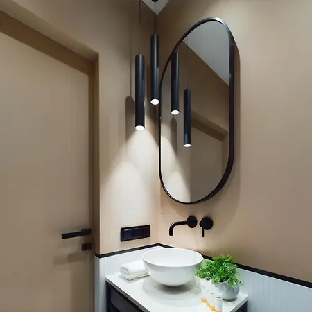 Center Hoza By Renters *