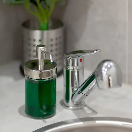 Center Hoza By Renters شقة وارسو