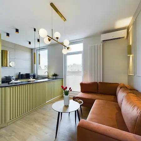 Apartment Center Hoza By Renters *