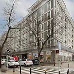 Center Hoza By Renters *